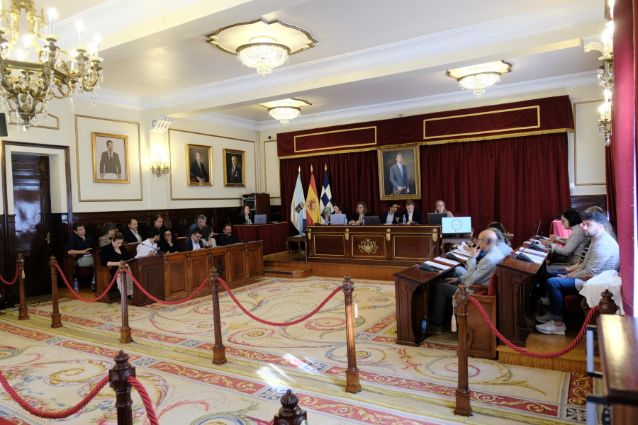 Los grupos políticos presentan sus propuestas para el pleno municipal del próximo lunes