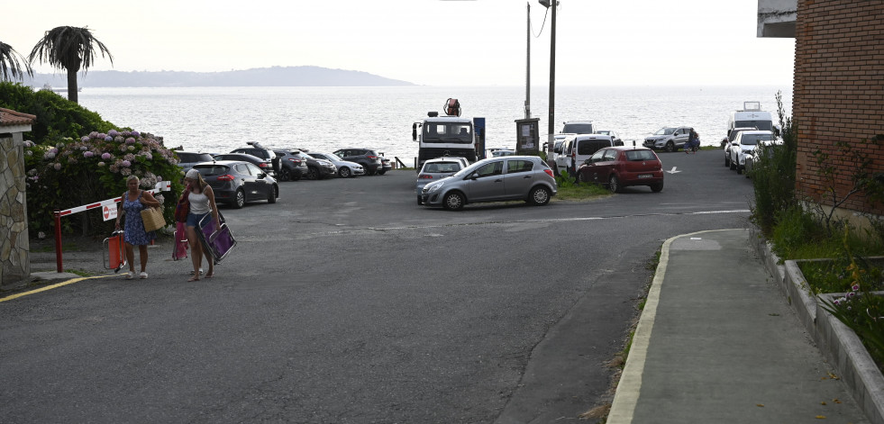 Comienzan las obras de pavimentación del acceso a la playa de Ber, en Pontedeume