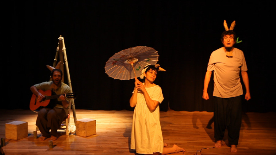 El teatro debuta en la Sala Ruido con un homenaje al poeta Félix Grande