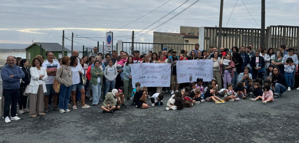 Unión en Valdoviño para reclamar el desdoble de 5º de Infantil