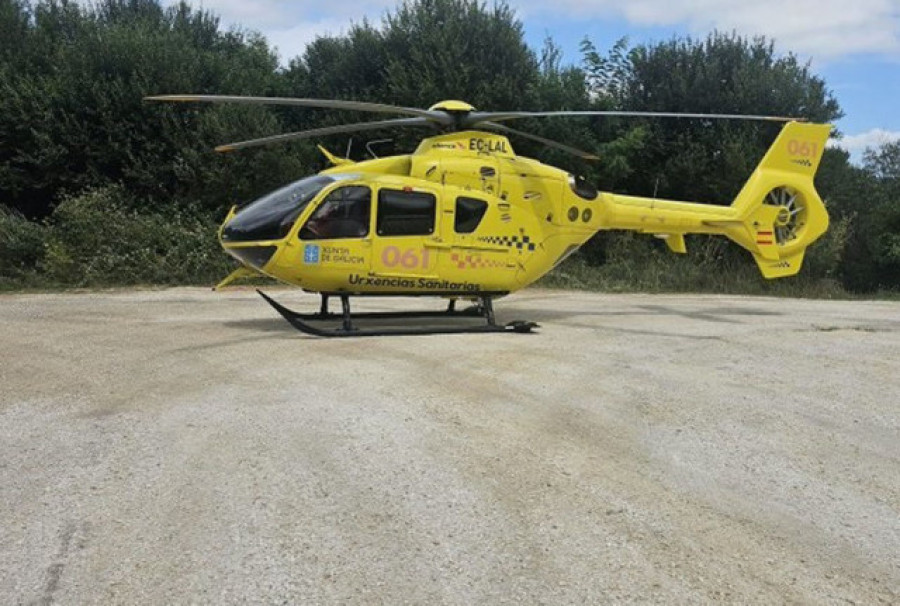 Evacuado en helicóptero un trabajador del Parque Nacional Illas Atlánticas tras caer en unas rocas