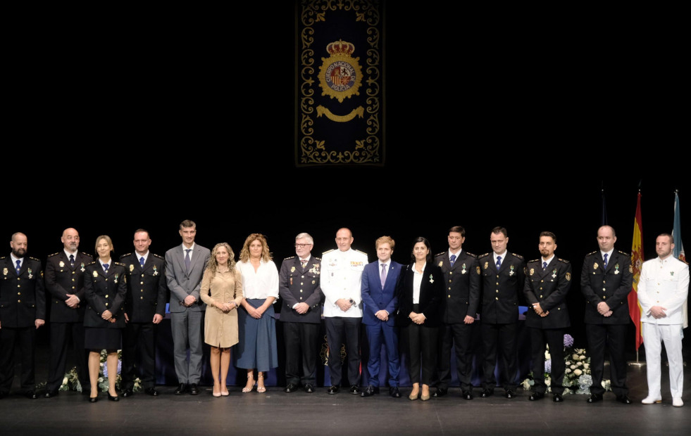 La Policía Nacional de Ferrol-Narón conmemoró los Santos Ángeles Custodios