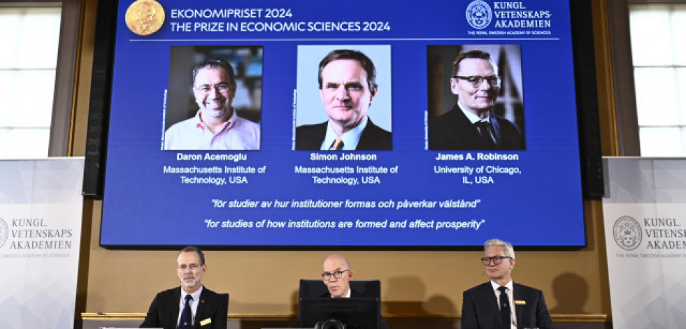Daron Acemoglu, Simon Johnson y James A. Robinson, galardonados con el Nobel de Economía