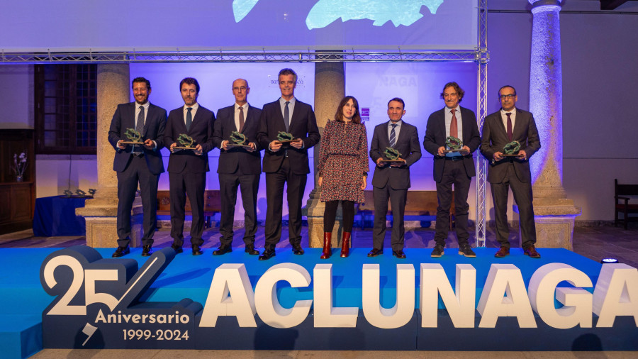 Isidro Silveira, homenajeado por Aclunaga en los actos del 25º aniversario de su fundación