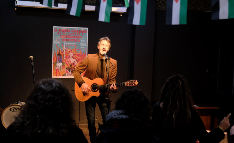 Un extenso cartel de artistas da comarca únense nunha sesión vermú de Vento Mareiro