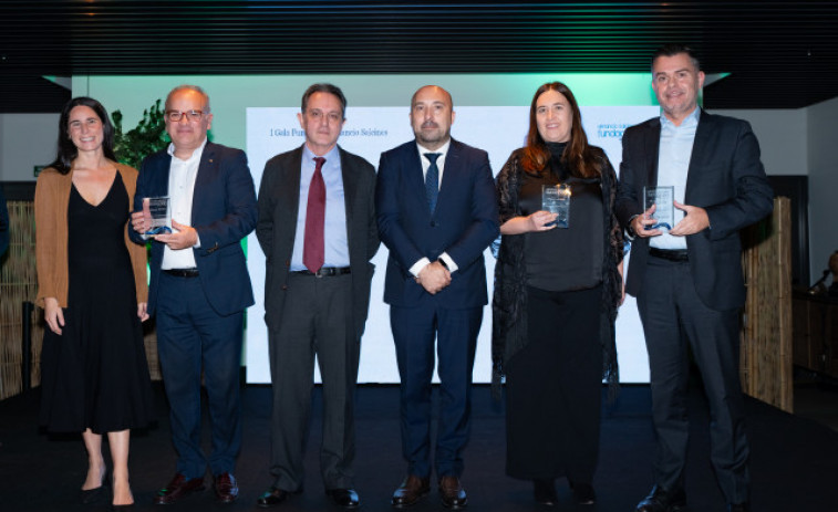 La Fundación Venancio Salcines premia el apoyo de las empresas tras lograr 8.000 becas remuneradas para jóvenes