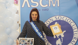 ASCM fai entrega do premio ao voluntario do ano.