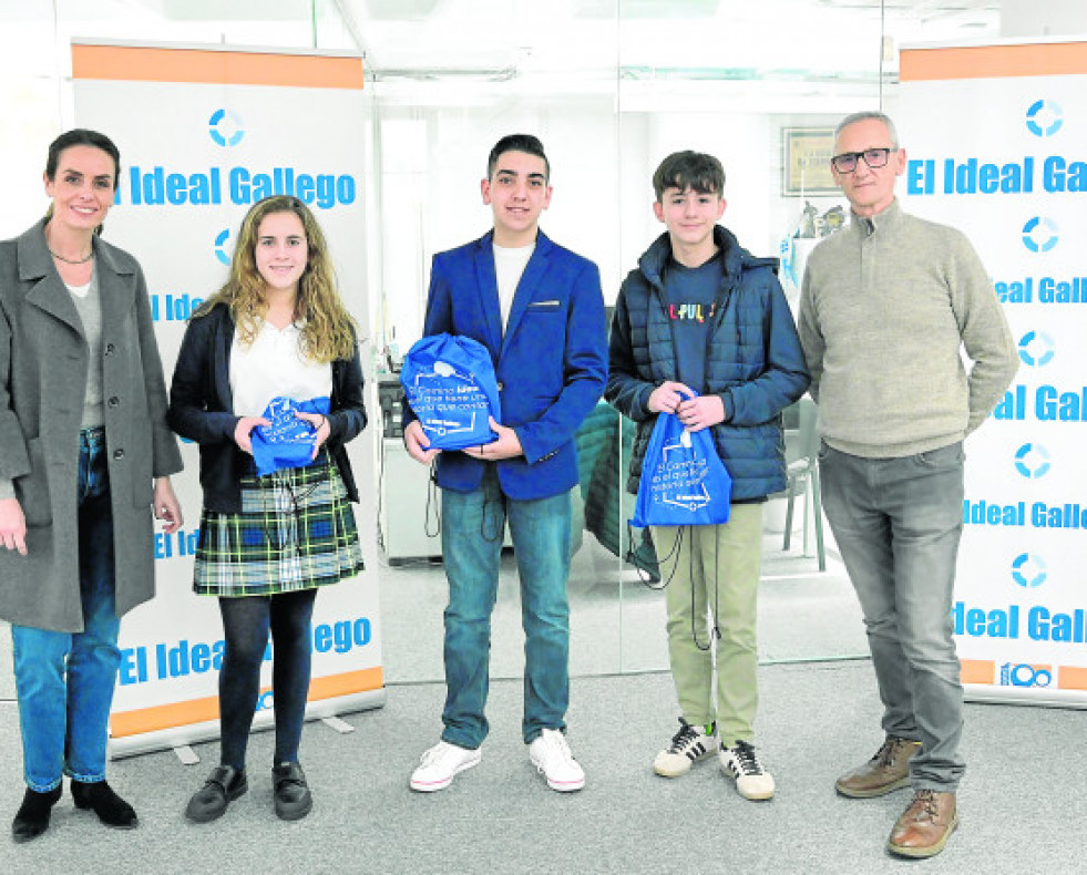 GaadoresdoconcursodemicrorrelatosdeEditorialLaCapitalJavierAlbors2
