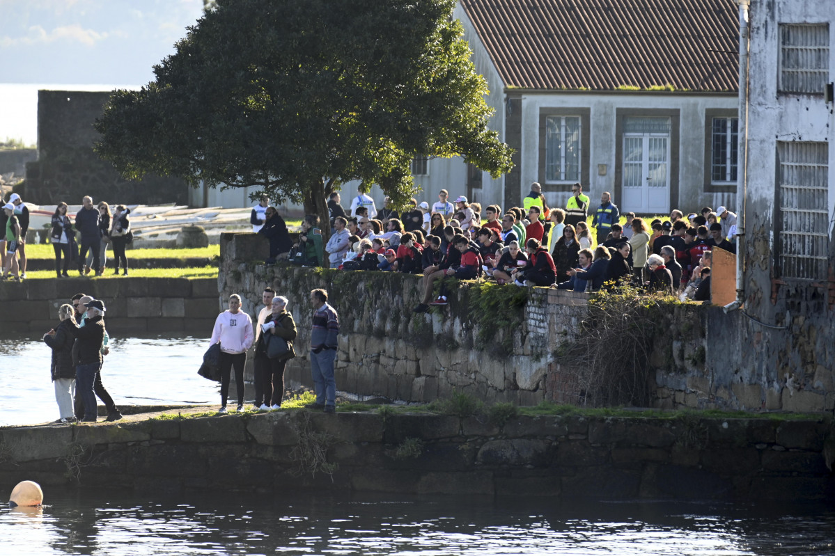 Bateles cidade de ferrol publico