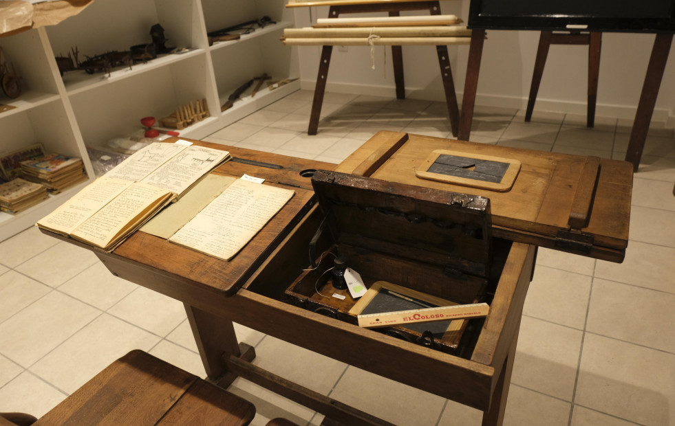 A UNED Sénior da Coruña visita o Museo Etnográfico e Pedagóxico das Pontes