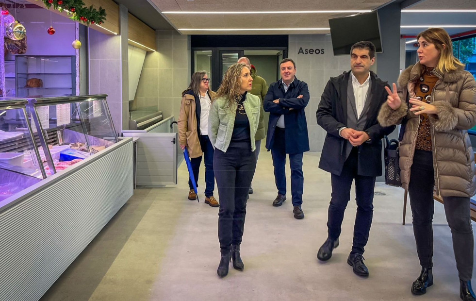 La Xunta ensalza el potencial de la plaza de abastos de As Pontes tras su reforma