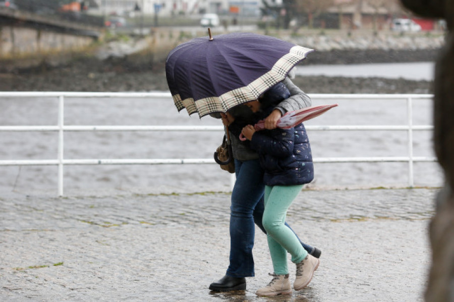Ni Mary Poppins con paraguas