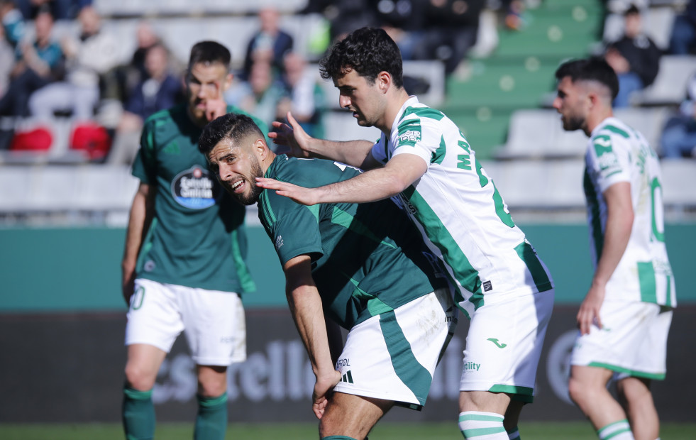 Racing de Ferrol - Córdoba: búscate en las mejores imágenes del partido en A Malata