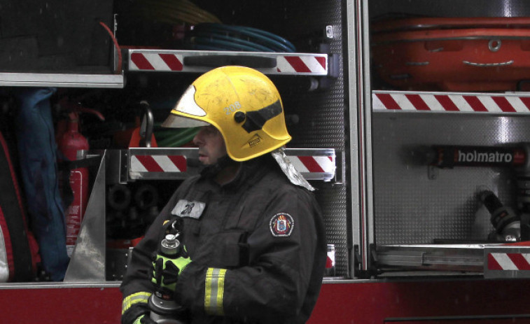 Cuatro horas para rescatar a un operario atrapado en una zanja que fue trasladado al Marcide