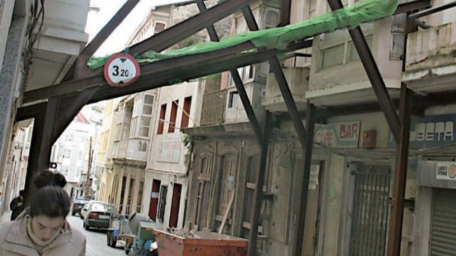 Hace 20 años | El Concello tiene luz verde para el derribo del edificio de Espartero