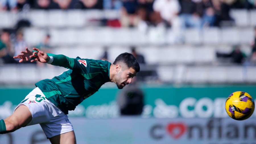 Prueba de flotabilidad para el Racing de Ferrol