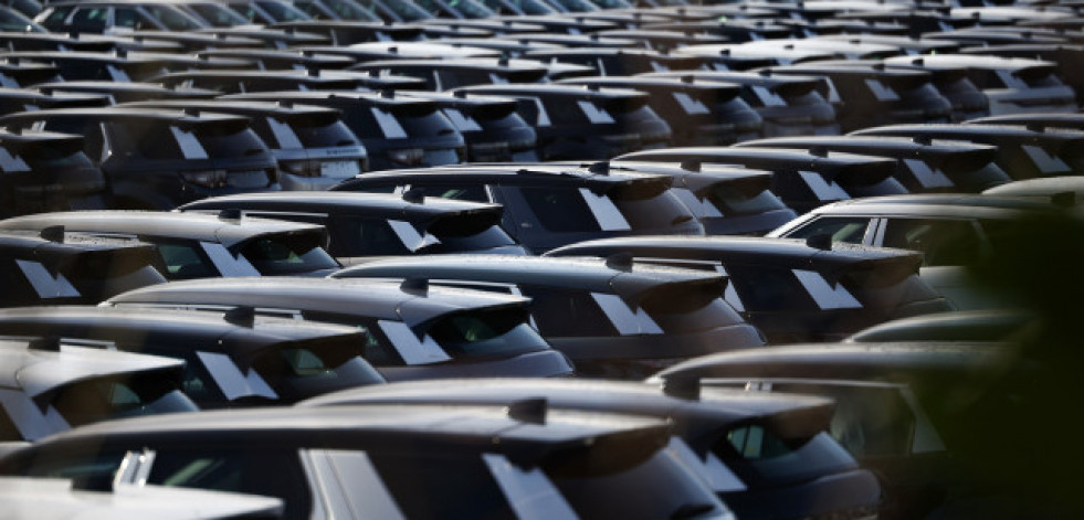 La industria automovilística gallega ve con 