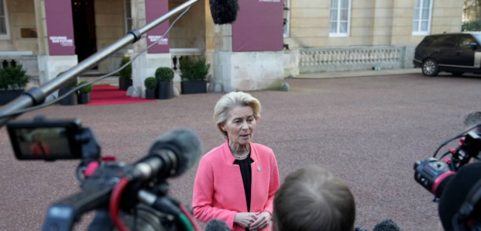 Von der Leyen, tras cita de Londres: Necesitamos urgentemente rearmar a Ucrania y Europa