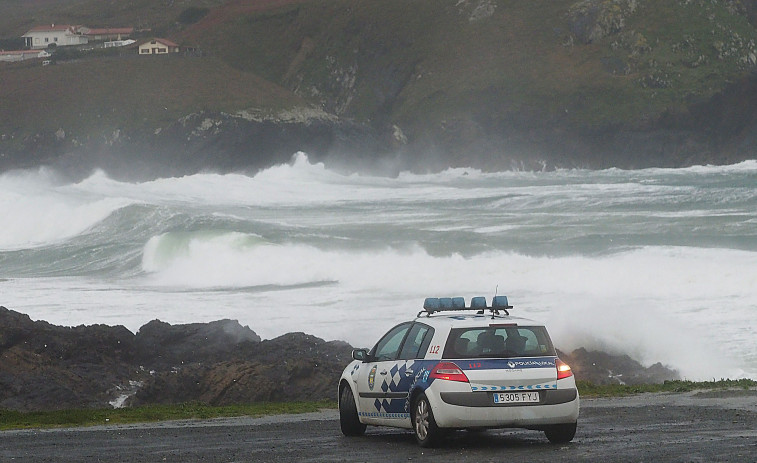 Viento de más de 80 km/h y olas de hasta 5 metros en Ferrolterra por una nueva alerta