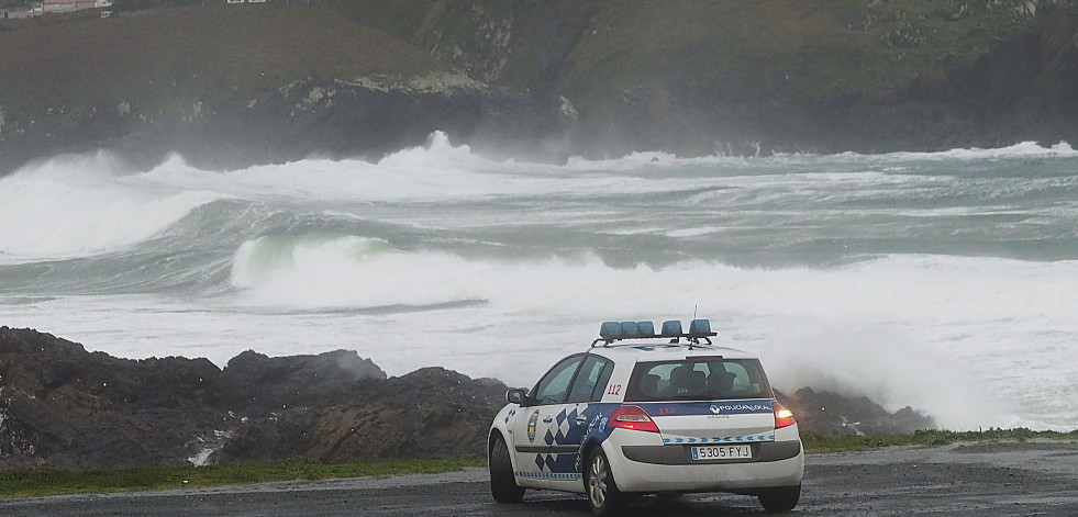 Viento de más de 80 km/h y olas de hasta 5 metros en Ferrolterra por una nueva alerta