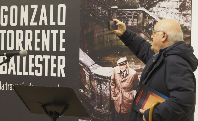 Don Gonzalo vuelve a la ciudad que lo “hizo” para tomarse un último té con todos los ferrolanos