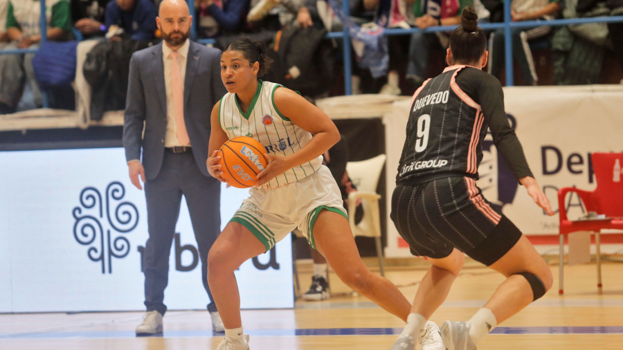 El Baxi Ferrol se gusta ante el Ardoi (68-83)