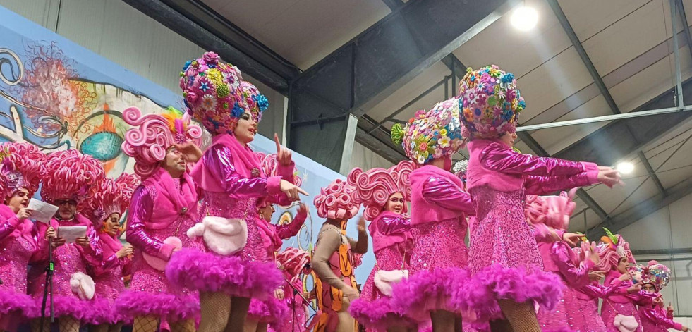 Valdoviño despidió a las comparsas con la entrega de premios