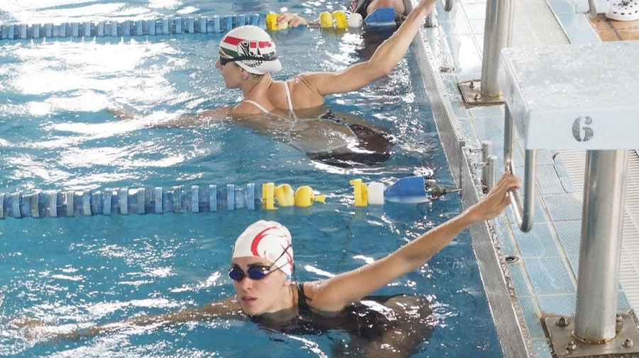 El Natación Ferrol acaba en la segunda posición femenina por equipos