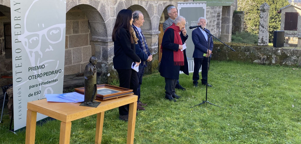 Xunta y Fundación Otero Pedrayo reconocen el trabajo del alumnado del IES Breamo de Pontedeume