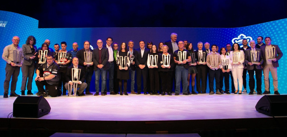 Dolores López, el Pantín Classic y el Baxi Ferrol premiados por la Deputación da Coruña
