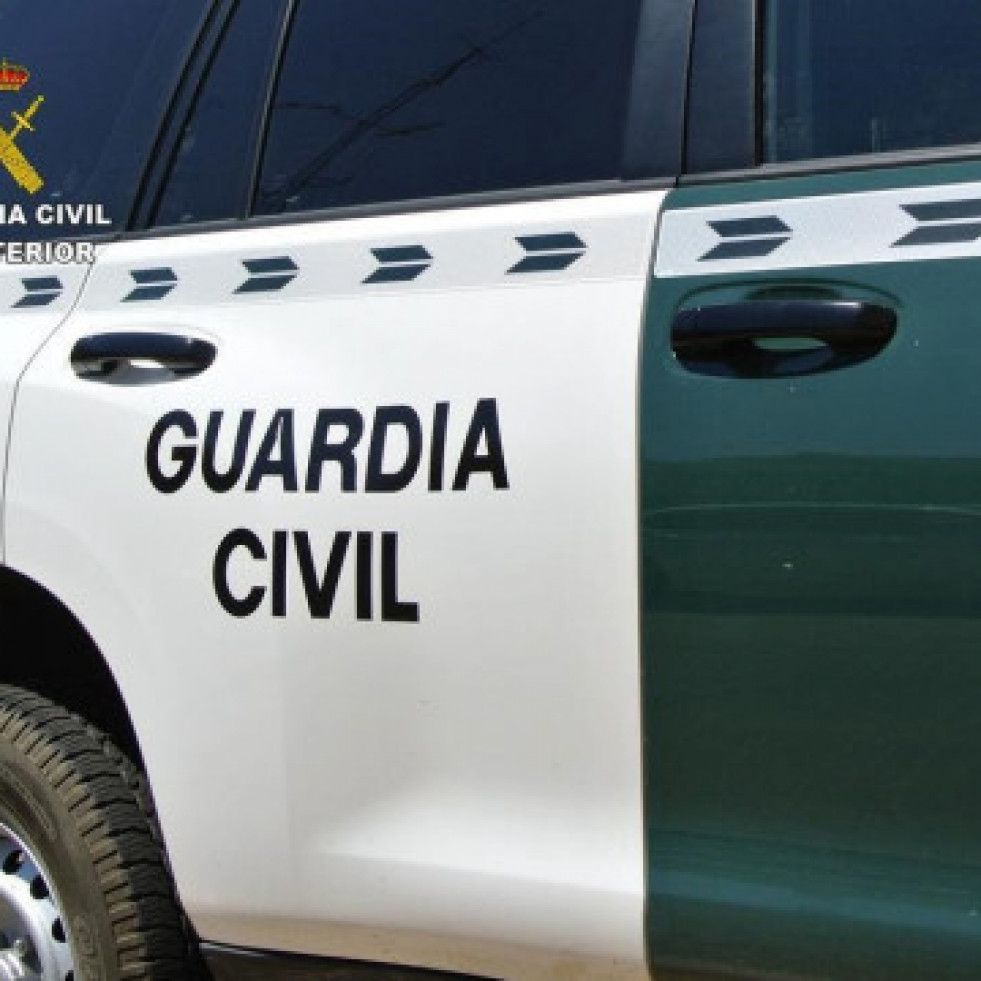 Un hombre apuñala a su familia y se suicida en Granada