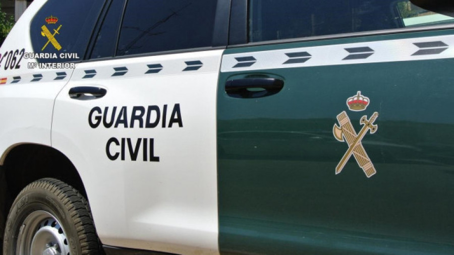 Un hombre apuñala a su familia y se suicida en Granada