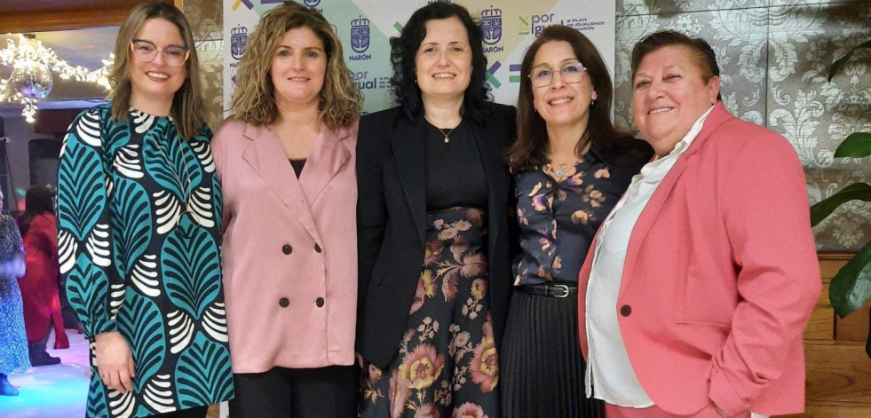 La sororidad reinó en la Cea de Mulleres del Concello de Narón