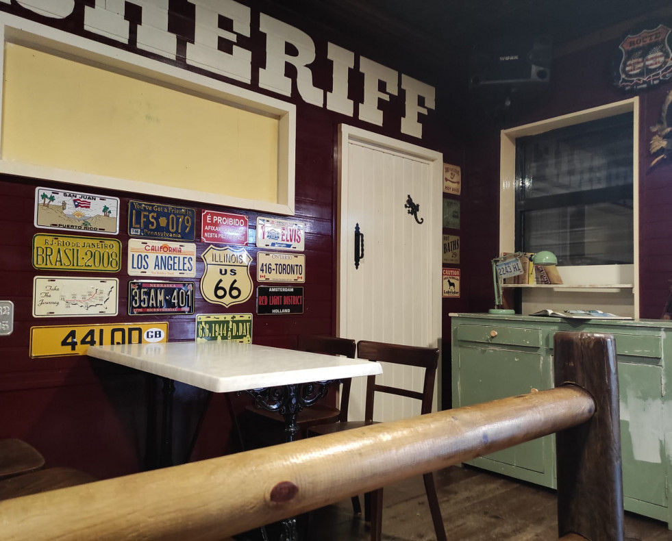 El interior de Route 66