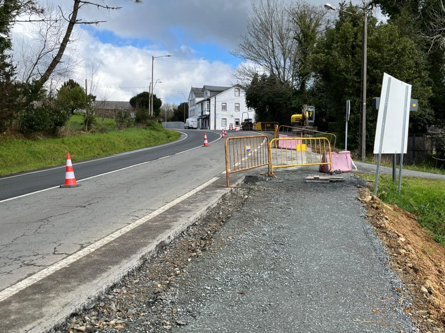 As Somozas inicia las obras de la nueva senda peatonal entre A Garita y Agraxoiba