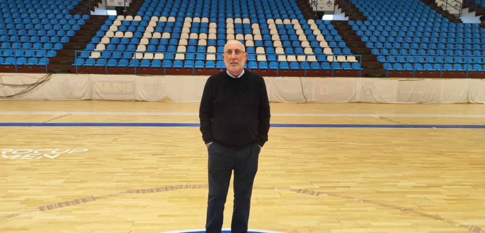Manolo Seco, Tomás Llao y Gómez Noya reciben la máxima distinción autonómica
