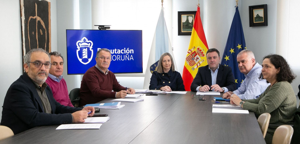 El Consorcio aprueba el primer convenio colectivo para bomberos