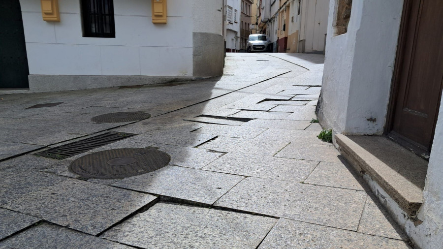 Cedeira busca una solución "definitiva" para el pavimento de la zona vieja