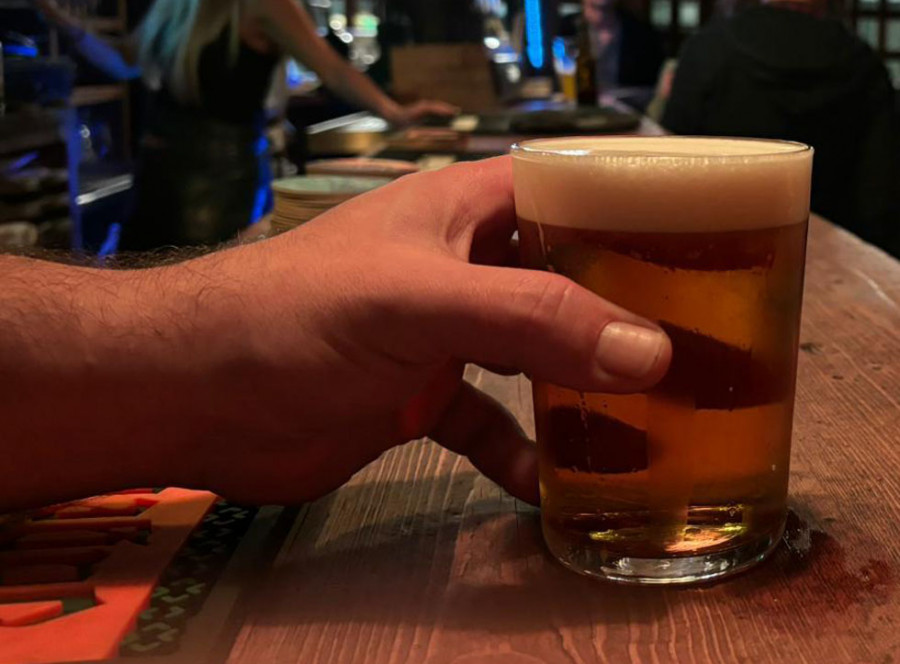 Jóvenes empresarios se van de “birras”