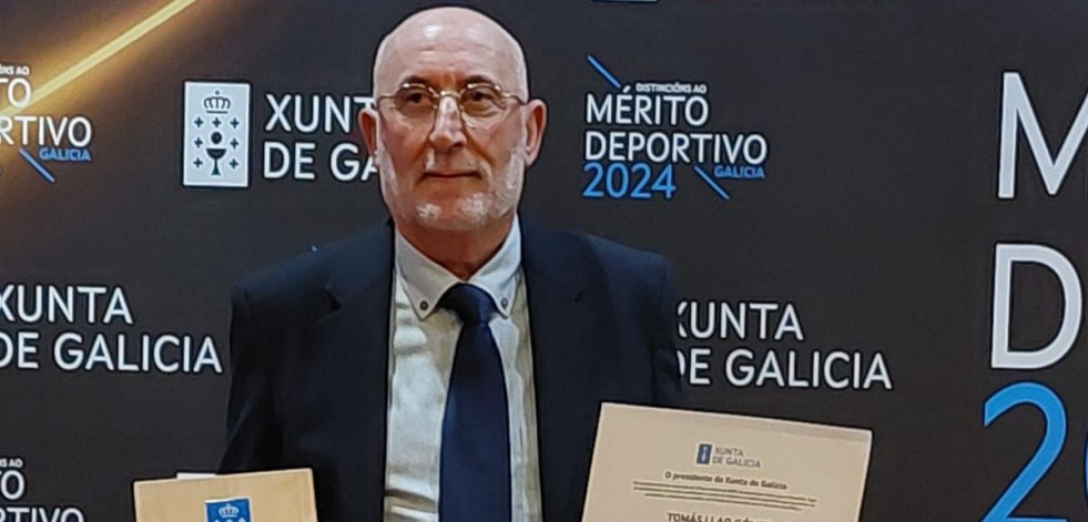 Tomás Llao, Manuel Seco y Javier Gómez Noya, reciben la distinción al mérito deportivo