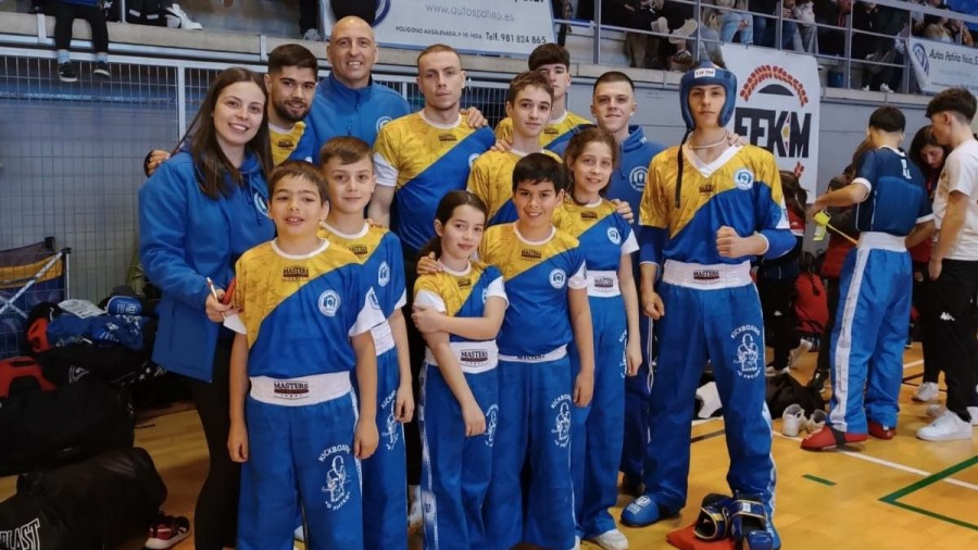La nueva etapa de clubes comarcales y gallegos de kickboxing comenzó en Noia con gran éxito