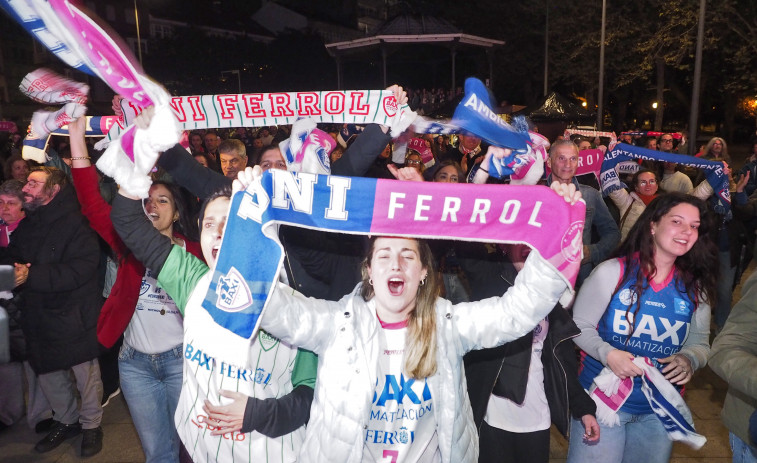 Ferrol con el Baxi: así vivió la afición el partido en la pantalla del Cantón