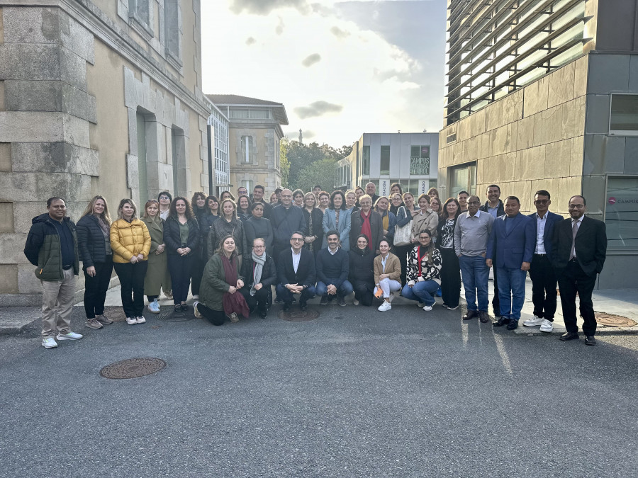 La International Staff Week A Coruña lleva de visita al Campus Industrial a docentes de más de 20 países
