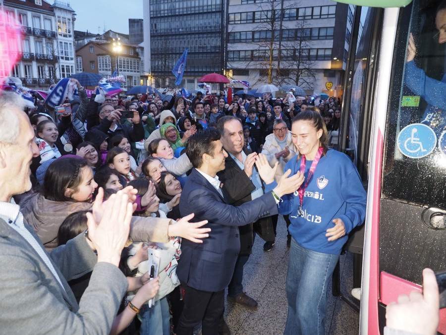 Ferrol se rinde al Baxi Ferrol por su conquista europea