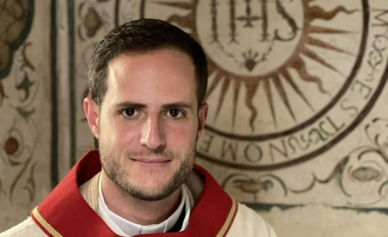 Daniel Cuesta, pregonero de la Semana Santa de Ferrol: “El objetivo principal de un pregón es emocionar con la Pasión”