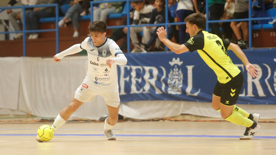 O Parrulo Ferrol pierde ante el Betis en el caos de A Malata