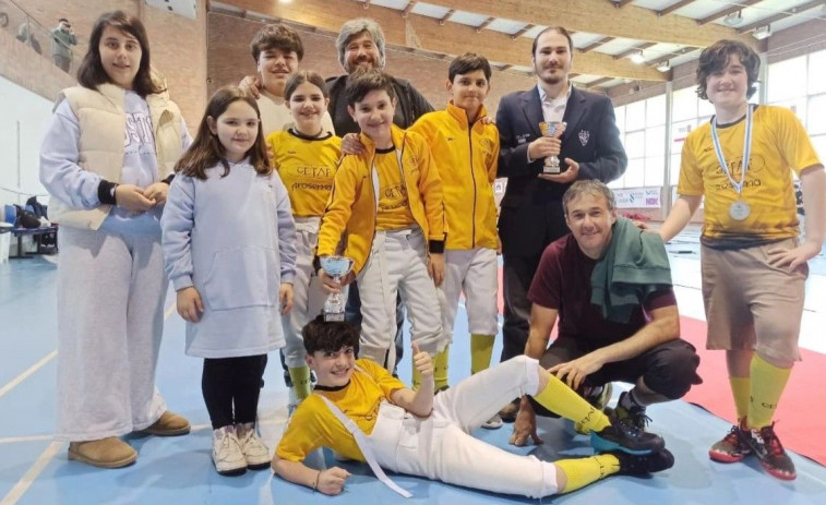 El Club Tres Armas Ferrol domina el Gallego M13 con el oro y la plata de Pazos y Vergara