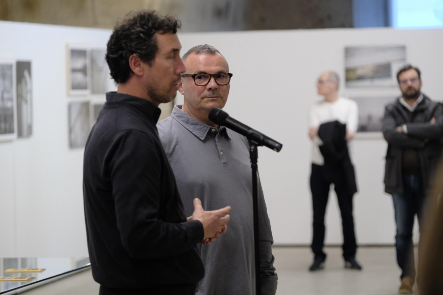 Visita guiada a la exposición “Diálogos” el sábado 12 de abril, en Ferrol
