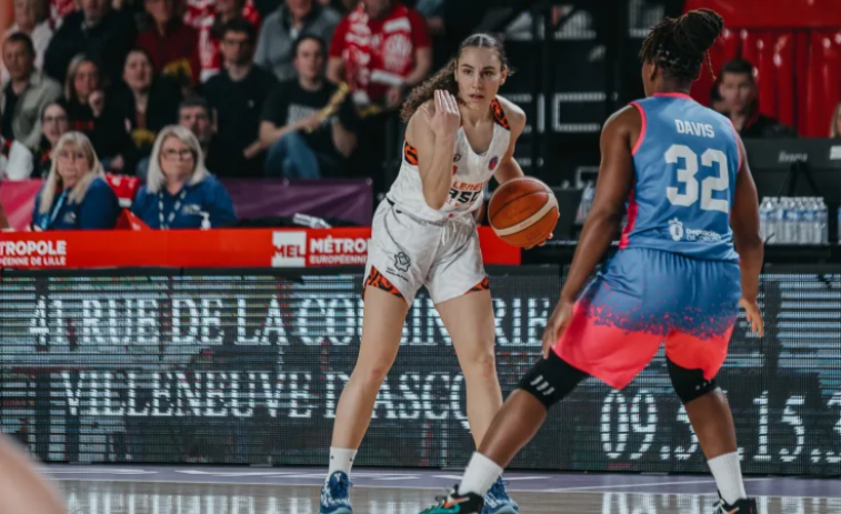 La verdugo del Uni, Carla Leite, fichará por el Zaragoza