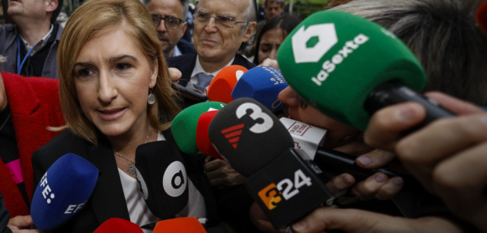 Salomé Pradas admite entre sollozos que no tenía experiencia en gestión de Emergencias